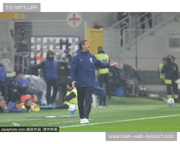 主裁判赛后道歉：这次判罚我错了