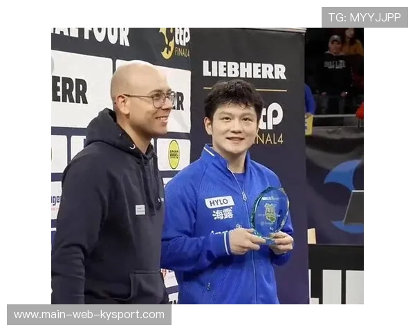 樊振东让座举动传递正能量，对手认输态度诚恳，樊振东专访